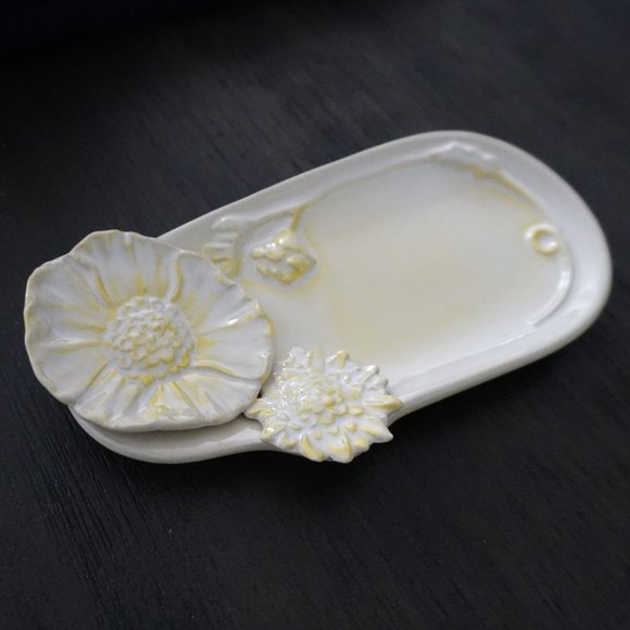 Anthropologie Yellow Triket Dish - Picture 2 of 2